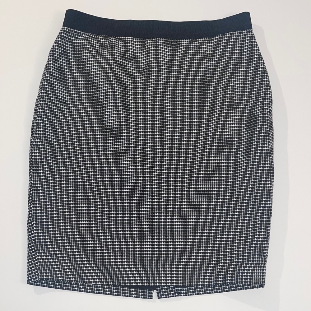 Ann Taylor Patterned Pencil Skirt
